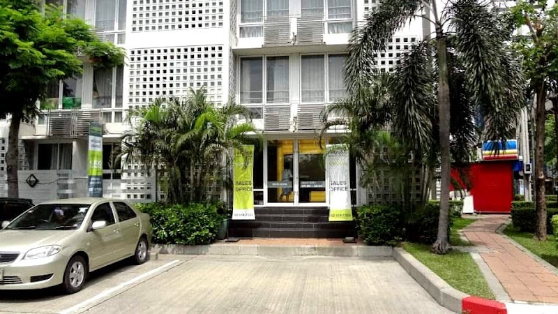 I-House Rama9-Ekkamai Condominium