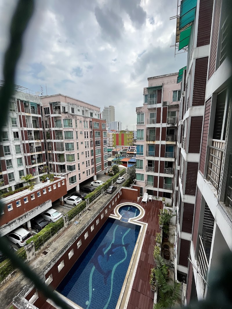 Condo Chateau In Town Ratchada 13