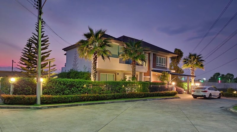 Life Bangkok Boulevard at Rangsit.