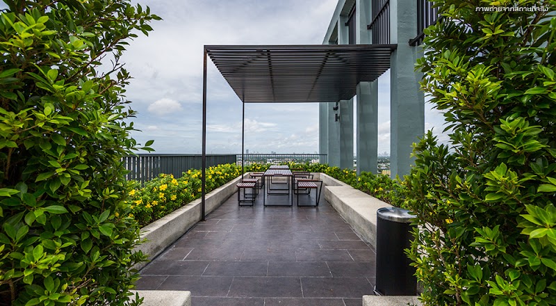 Knightsbridge (Charming Arty Vintage)