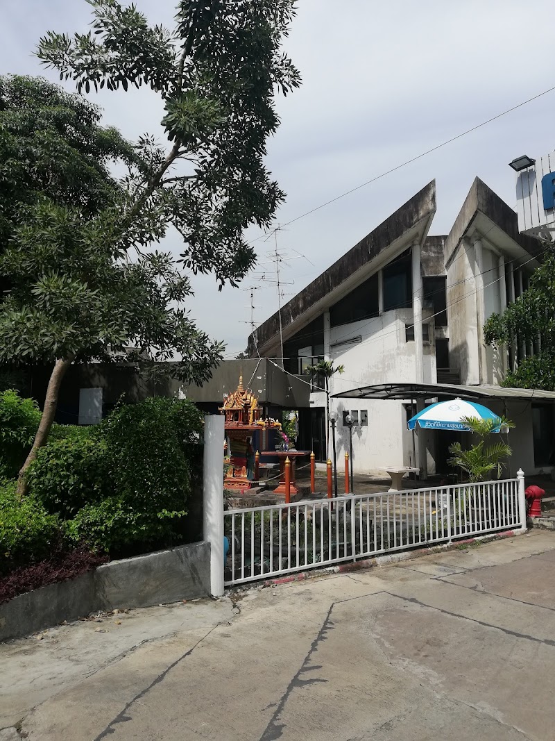 Khlong Tan Niwet Housing
