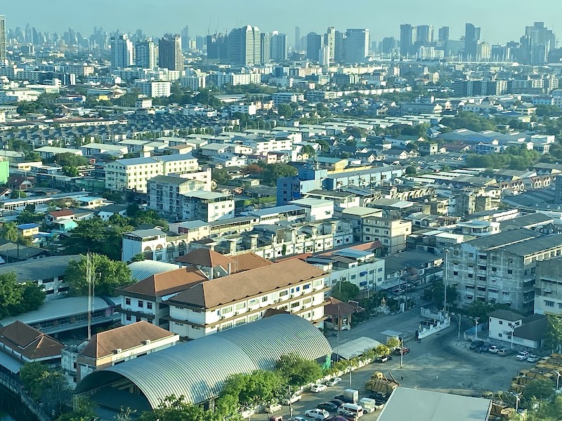 Kensington Sukhumvit Theparak