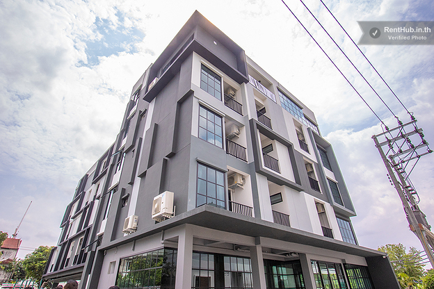 Urban Space Apartment