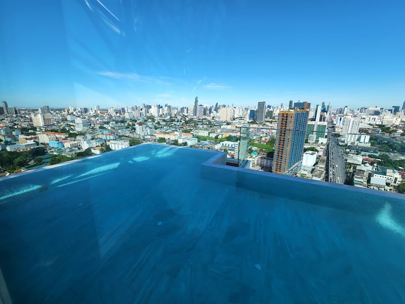 The Tree Pattanakarn Ekkamai