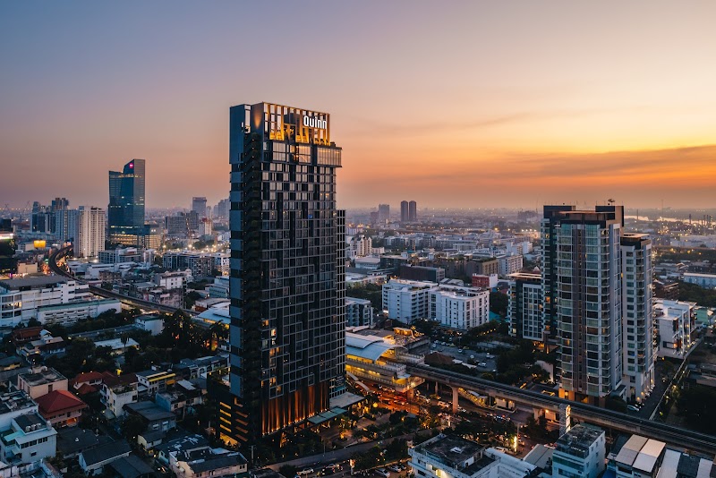 Quinn Sukhumvit 101