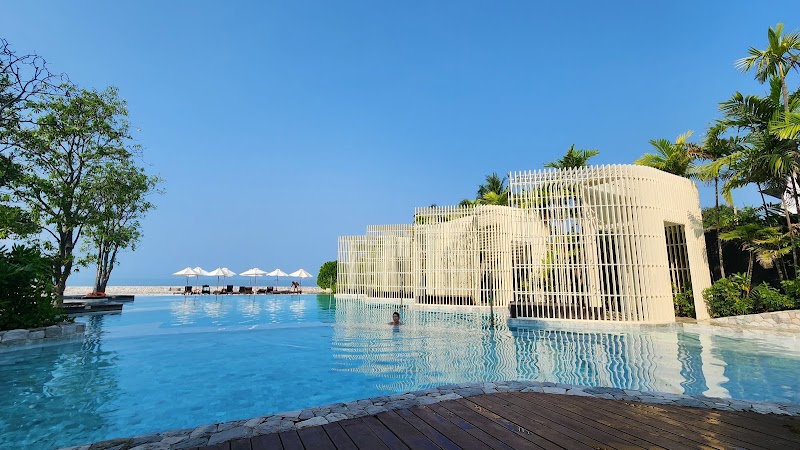 Veranda Residence Condo