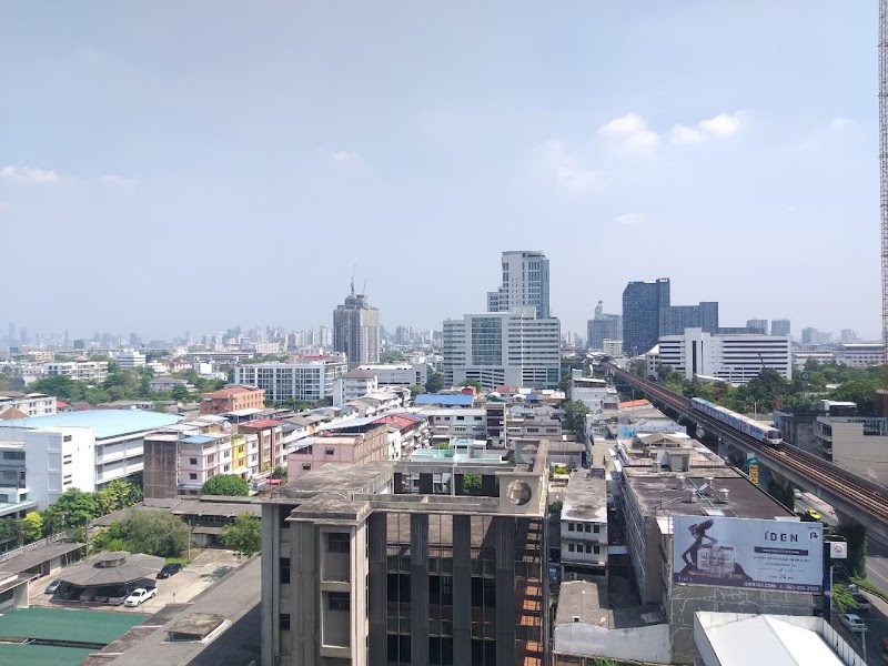 The Room Sukhumvit 62