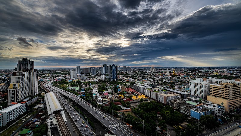 Aspire Sathorn-Tha Phra