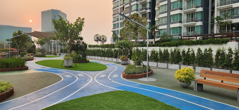 Wind Ratchayothin Condominium