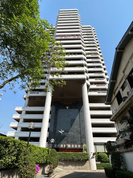 Richmond Palace Condominium