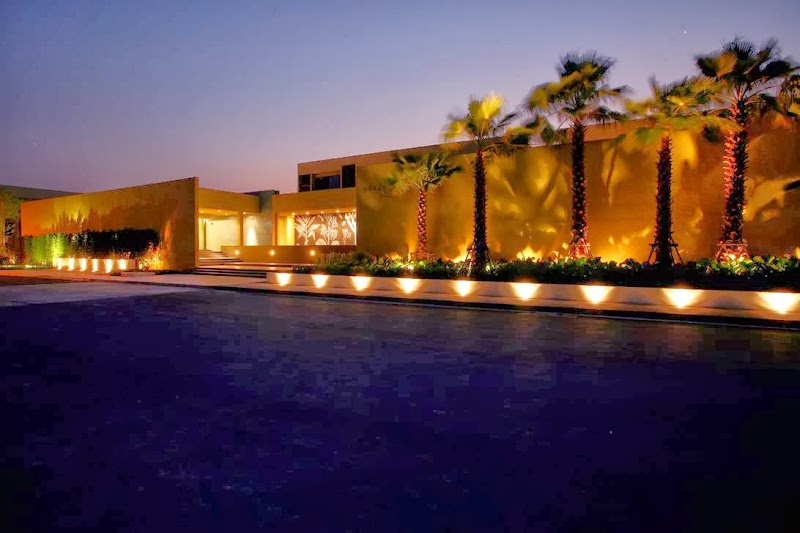 Noble Cube - Pattanakarn