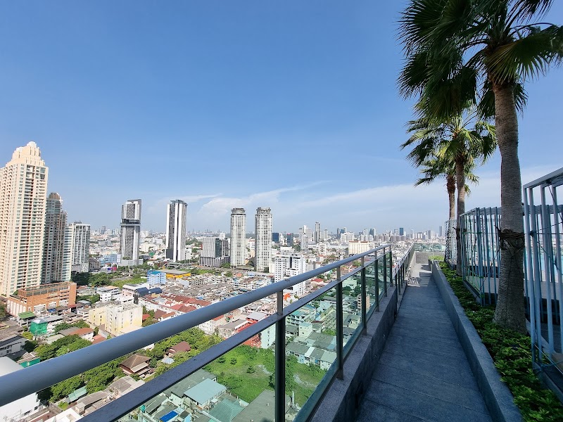 Centric Sathon-St Louis