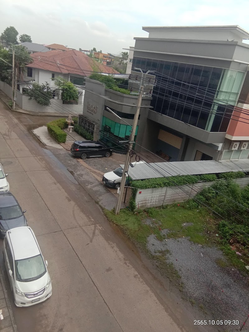 Lake View Geneva Condominium